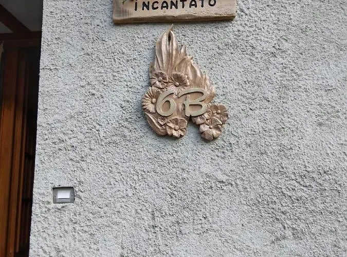 Del Paese Incantato Comune Di *